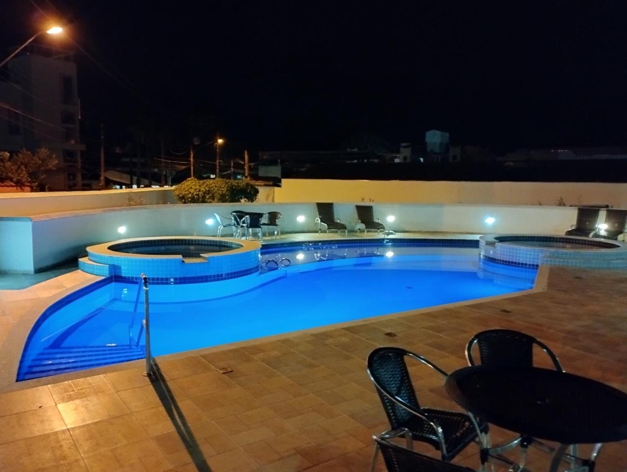 Apto Com Ar-Cond E Piscina A 100 M Praia Da Enseada Ubatuba Exterior photo